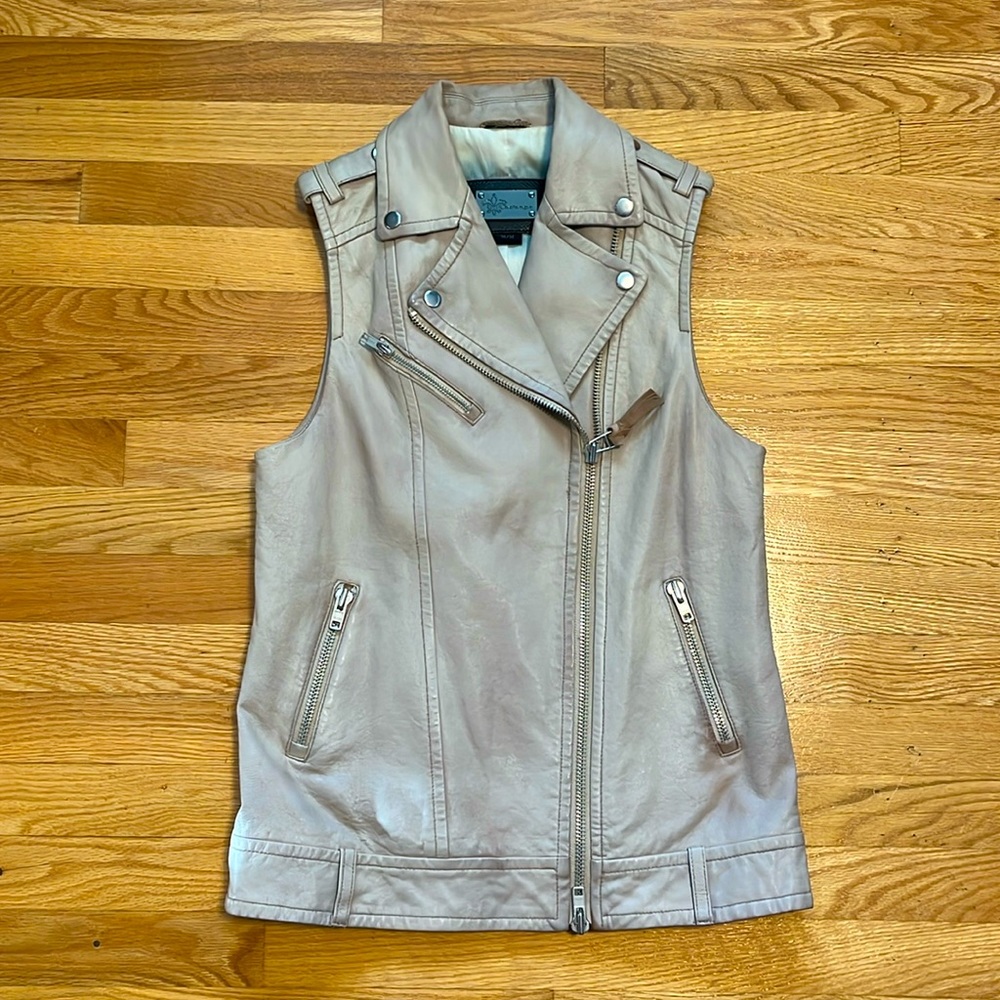 Mackage Leather Vest Size Medium